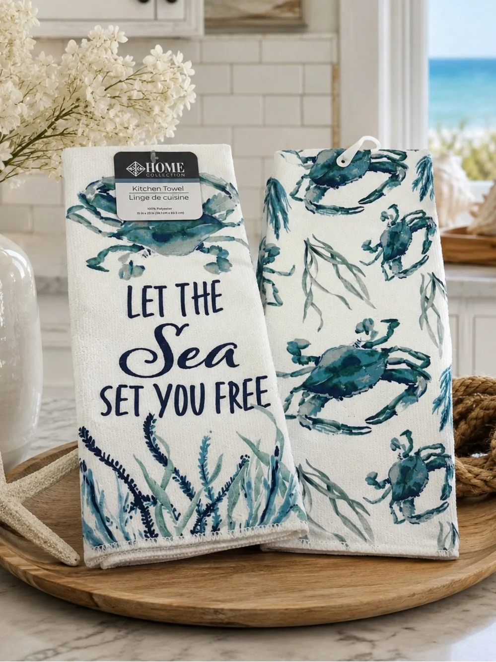 NWT Coastal Crab Kitchen Towel Set Nautical Beach House Decor Blue/White Kitchen
